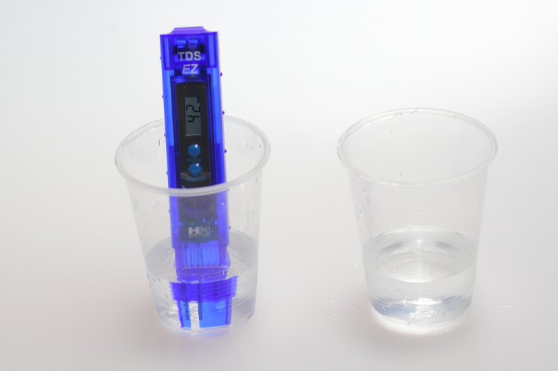水替え用のRO水のTDS測定結果は42pmm